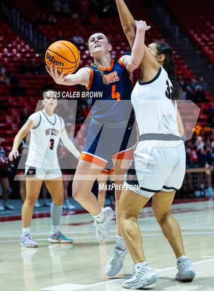 Thumbnail 3 in West vs. Brighton (UHSAA 5A Quarterfinal) photogallery.
