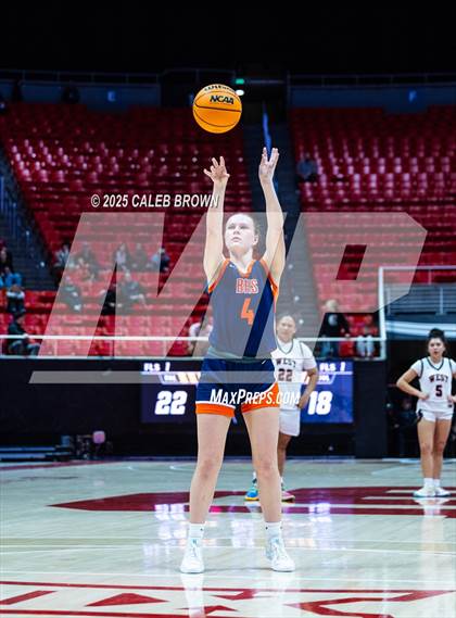 Thumbnail 3 in West vs. Brighton (UHSAA 5A Quarterfinal) photogallery.