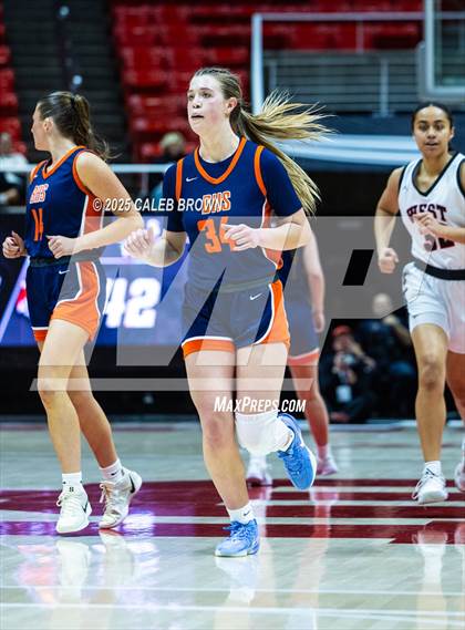 Thumbnail 3 in West vs. Brighton (UHSAA 5A Quarterfinal) photogallery.