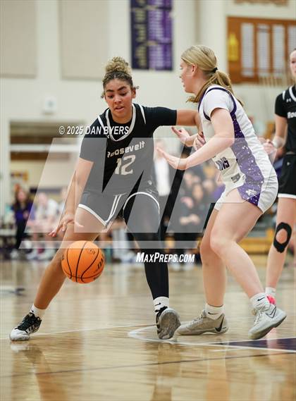 Thumbnail 2 in Roosevelt @ Fort Collins photogallery.