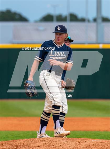 Thumbnail 3 in Brenham @ Lake Creek photogallery.