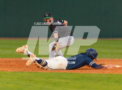 Thumbnail 2 in Brenham @ Lake Creek photogallery.