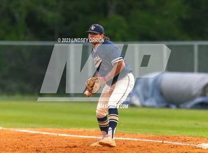 Thumbnail 1 in Brenham @ Lake Creek photogallery.