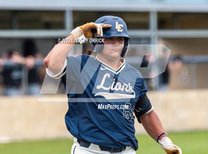 Thumbnail 1 in Brenham @ Lake Creek photogallery.
