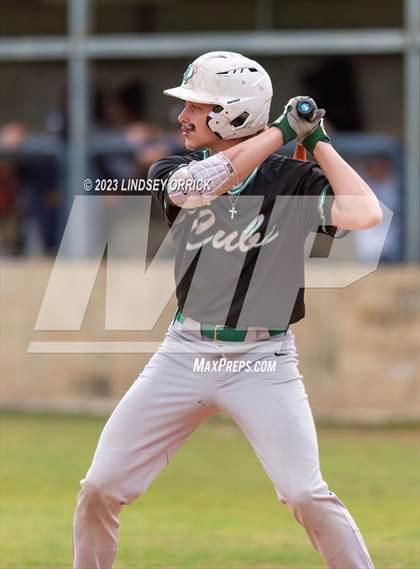Thumbnail 2 in Brenham @ Lake Creek photogallery.