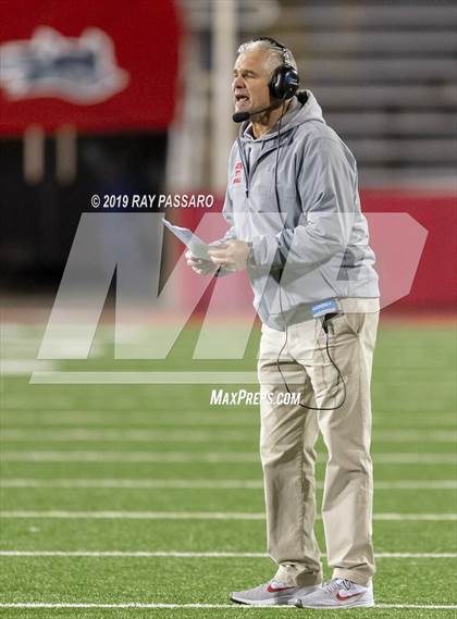 Thumbnail 2 in Freeport vs William Floyd (Long Island Division I Championship) photogallery.