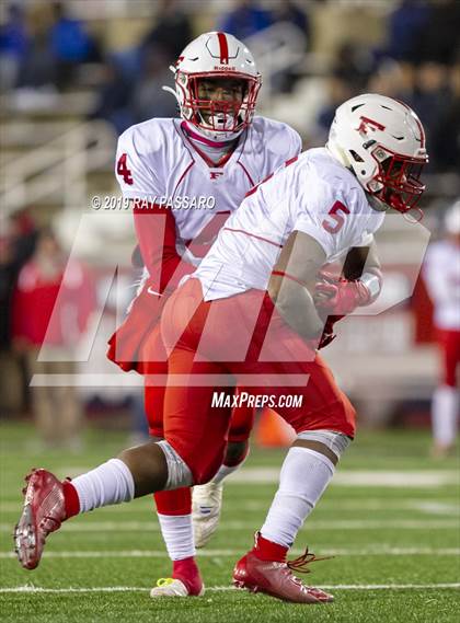 Thumbnail 1 in Freeport vs William Floyd (Long Island Division I Championship) photogallery.