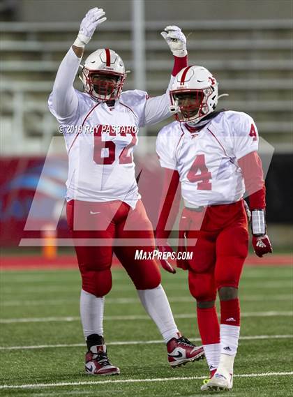 Thumbnail 2 in Freeport vs William Floyd (Long Island Division I Championship) photogallery.