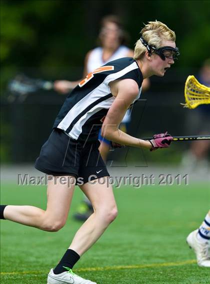 Thumbnail 2 in Amherst Central vs. Marcus Whitman (Class C Regional Final) photogallery.