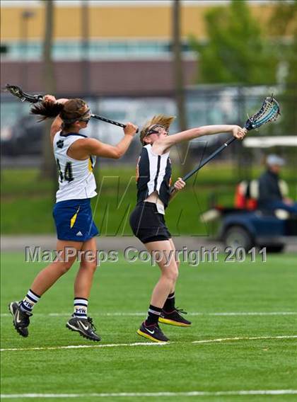 Thumbnail 3 in Amherst Central vs. Marcus Whitman (Class C Regional Final) photogallery.