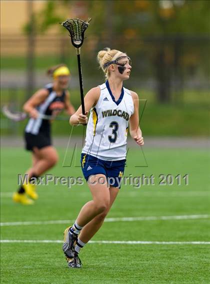 Thumbnail 1 in Amherst Central vs. Marcus Whitman (Class C Regional Final) photogallery.