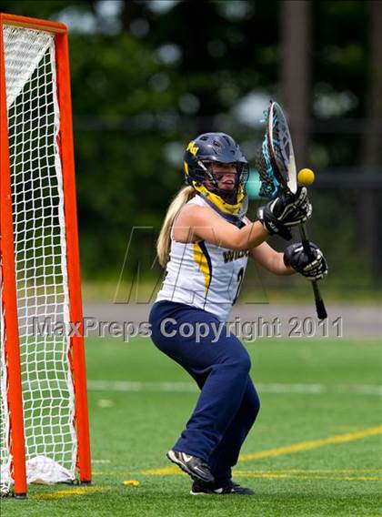 Thumbnail 2 in Amherst Central vs. Marcus Whitman (Class C Regional Final) photogallery.