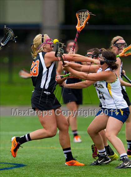 Thumbnail 2 in Amherst Central vs. Marcus Whitman (Class C Regional Final) photogallery.