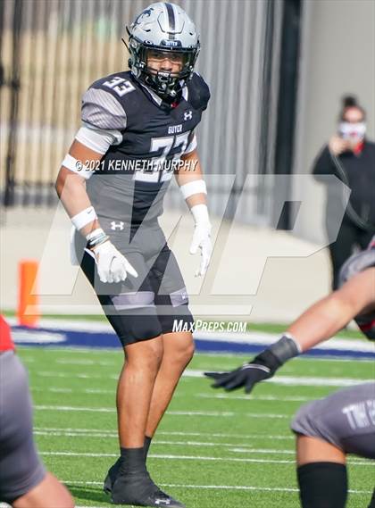 Thumbnail 1 in Guyer vs. Cedar Hill (UIL Class 6A Division 2 Semifinal) photogallery.