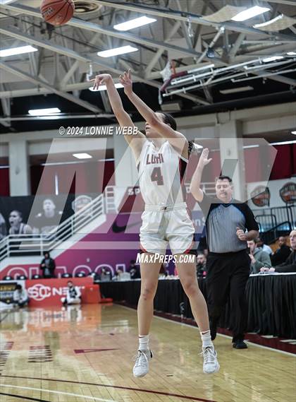 Thumbnail 3 in Etiwanda vs. Long Island Lutheran (Spalding Hoophall Classic) photogallery.