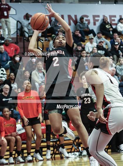 Thumbnail 2 in Etiwanda vs. Long Island Lutheran (Spalding Hoophall Classic) photogallery.