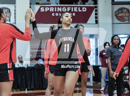 Thumbnail 1 in Etiwanda vs. Long Island Lutheran (Spalding Hoophall Classic) photogallery.