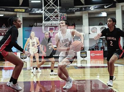 Thumbnail 3 in Etiwanda vs. Long Island Lutheran (Spalding Hoophall Classic) photogallery.