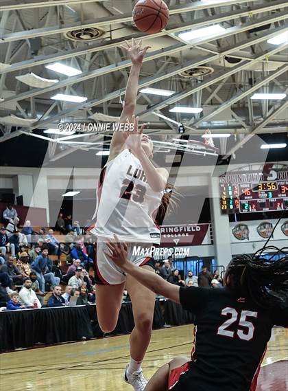 Thumbnail 1 in Etiwanda vs. Long Island Lutheran (Spalding Hoophall Classic) photogallery.