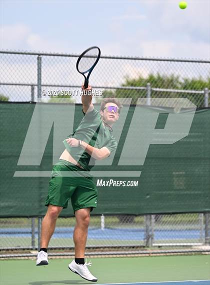 Thumbnail 3 in District 9AA Individual Tournament Day 3 (Memorial Park) photogallery.