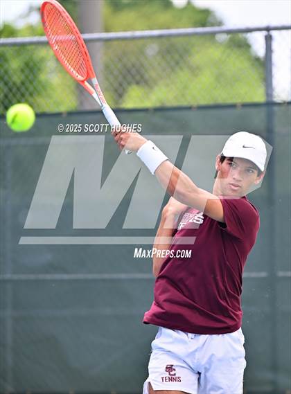 Thumbnail 1 in District 9AA Individual Tournament Day 3 (Memorial Park) photogallery.
