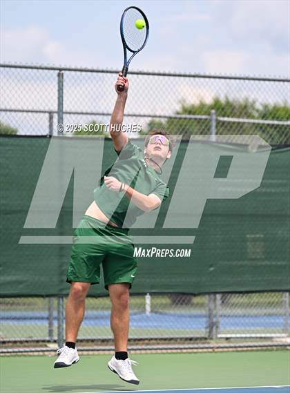 Thumbnail 1 in District 9AA Individual Tournament Day 3 (Memorial Park) photogallery.
