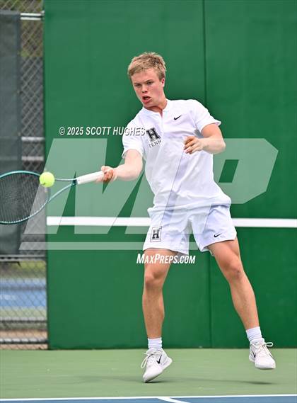 Thumbnail 2 in District 9AA Individual Tournament Day 3 (Memorial Park) photogallery.