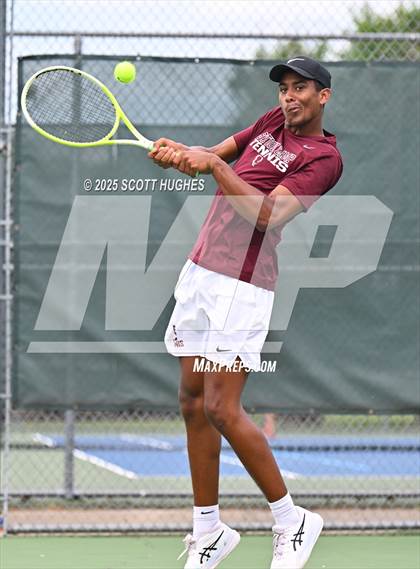 Thumbnail 1 in District 9AA Individual Tournament Day 3 (Memorial Park) photogallery.