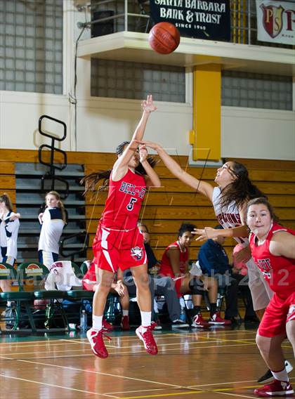 Thumbnail 2 in Rio Mesa vs  Bellarmine-Jefferson (Santa Barbara Tournament of Champions) photogallery.