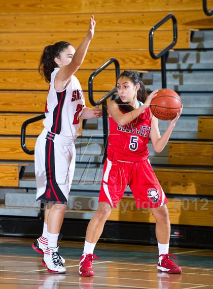 Thumbnail 1 in Rio Mesa vs  Bellarmine-Jefferson (Santa Barbara Tournament of Champions) photogallery.