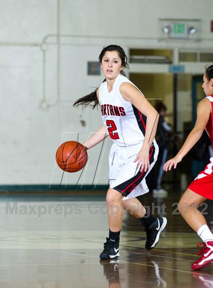 Thumbnail 3 in Rio Mesa vs  Bellarmine-Jefferson (Santa Barbara Tournament of Champions) photogallery.