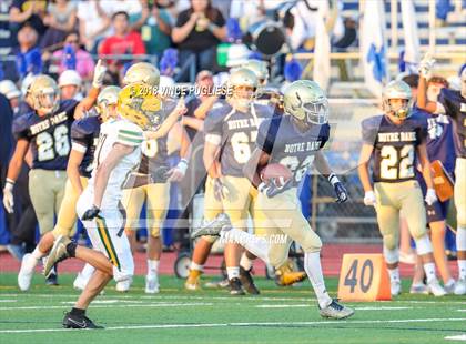 Thumbnail 3 in Moorpark @ Notre Dame (SO) photogallery.