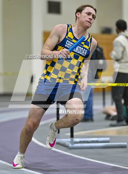Thumbnail 1 in Taylor HSR Qualifier (4 x 200m Relay)  photogallery.