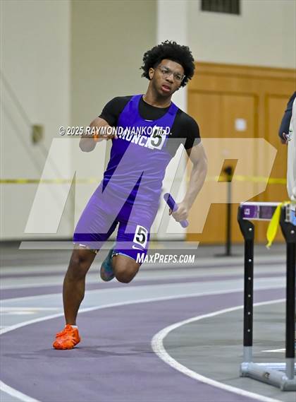 Thumbnail 1 in Taylor HSR Qualifier (4 x 200m Relay)  photogallery.