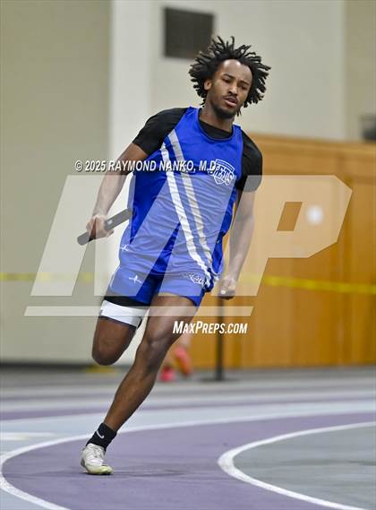 Thumbnail 2 in Taylor HSR Qualifier (4 x 200m Relay)  photogallery.