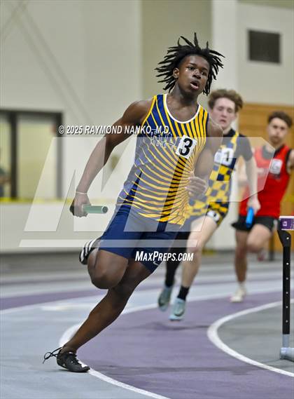 Thumbnail 2 in Taylor HSR Qualifier (4 x 200m Relay)  photogallery.