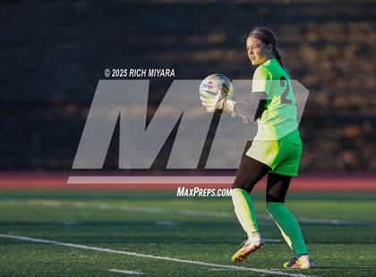 Thumbnail 2 in Stevens vs. Raymond (NHIAA D3 Final) photogallery.