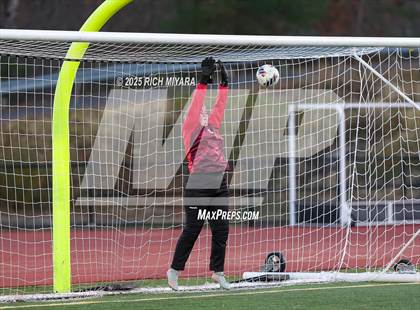 Thumbnail 2 in Stevens vs. Raymond (NHIAA D3 Final) photogallery.