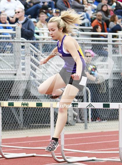 Thumbnail 1 in 4th Annual Randy Sturgeon Invitational (100, 100 HH, 300 LH, 400) photogallery.
