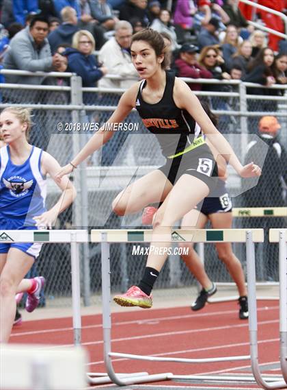 Thumbnail 3 in 4th Annual Randy Sturgeon Invitational (100, 100 HH, 300 LH, 400) photogallery.