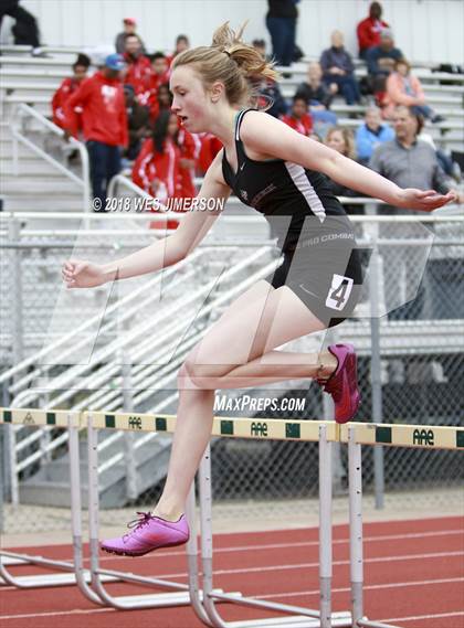 Thumbnail 2 in 4th Annual Randy Sturgeon Invitational (100, 100 HH, 300 LH, 400) photogallery.