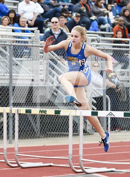 Thumbnail 3 in 4th Annual Randy Sturgeon Invitational (100, 100 HH, 300 LH, 400) photogallery.