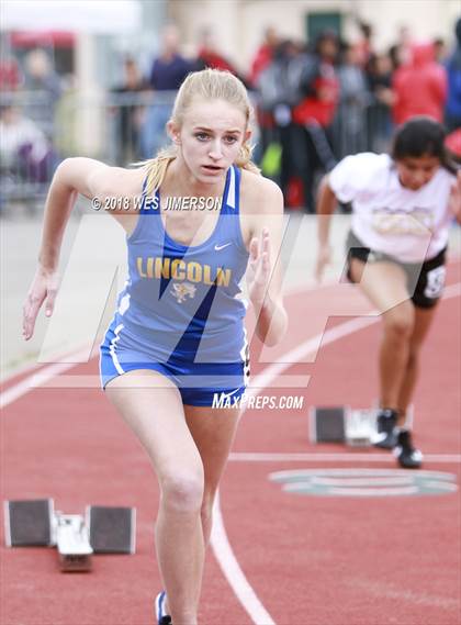 Thumbnail 1 in 4th Annual Randy Sturgeon Invitational (100, 100 HH, 300 LH, 400) photogallery.