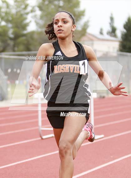 Thumbnail 1 in 4th Annual Randy Sturgeon Invitational (100, 100 HH, 300 LH, 400) photogallery.