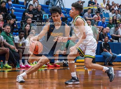 Thumbnail 3 in Punahou vs. Leilehua (HHSAA Division 1 Semifinal) photogallery.