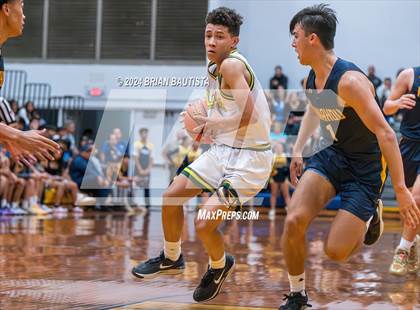 Thumbnail 2 in Punahou vs. Leilehua (HHSAA Division 1 Semifinal) photogallery.