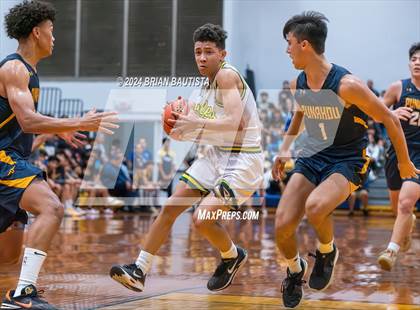 Thumbnail 3 in Punahou vs. Leilehua (HHSAA Division 1 Semifinal) photogallery.