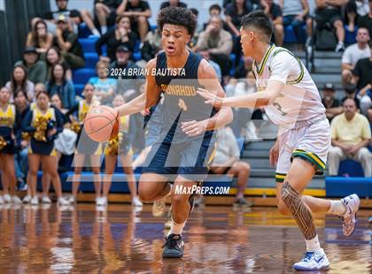 Thumbnail 1 in Punahou vs. Leilehua (HHSAA Division 1 Semifinal) photogallery.