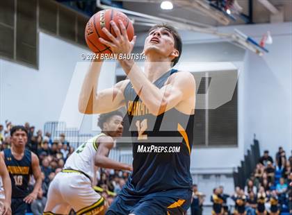 Thumbnail 1 in Punahou vs. Leilehua (HHSAA Division 1 Semifinal) photogallery.