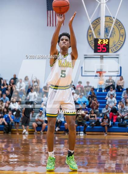 Thumbnail 3 in Punahou vs. Leilehua (HHSAA Division 1 Semifinal) photogallery.